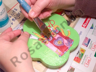 Manualidades con papel: Caja con decoupage y craquelada-726