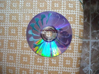 Manualidades de reciclaje: CD bordado-2387